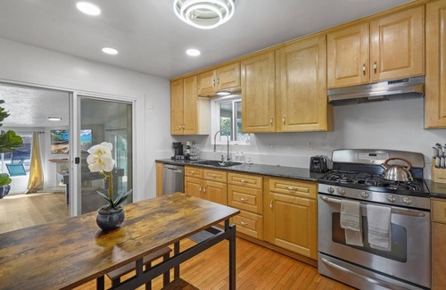 Riverside House | Family Oasis with Pool, Spa & Game Room in DT Riverside