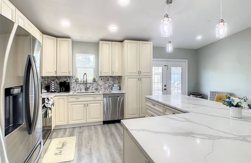 St. Cloud House | Tranquil Pool House Near Disney with Private Amenities
