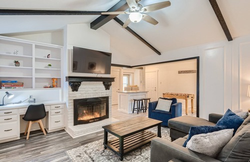 Wylie House | Tranquil Pool House in Wylie, TX - 10 Min from Turnpike