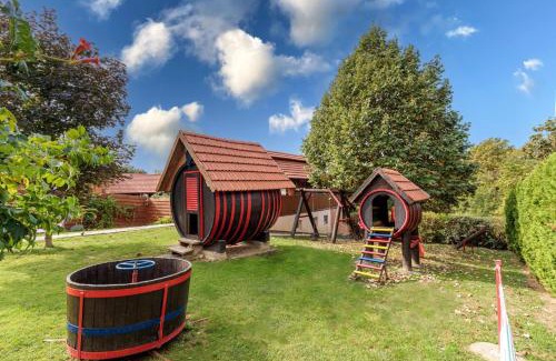 Kravarsko House | Relaxing Pool House Klara with Sauna - Ideal for Families