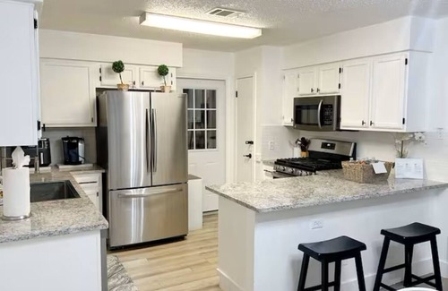 Round Rock House | Pool House near Downtown Round Rock