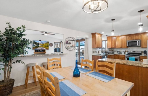 Arvada House | Lakefront Retreat with Pool & Peloton Near Denver