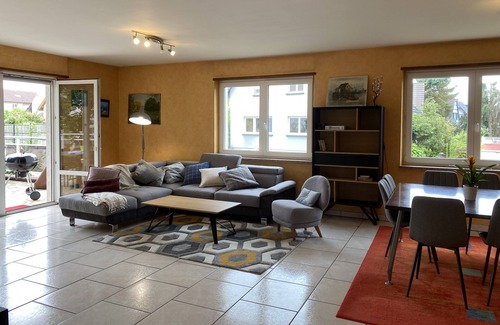 Wolfisheim House | Tranquil Pool Villa Surrounded by Lush Greenery