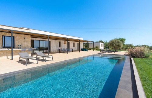 Scicli Villa | Inviting Pool Villa with Terrace in Beautiful Sampieri, Sicily