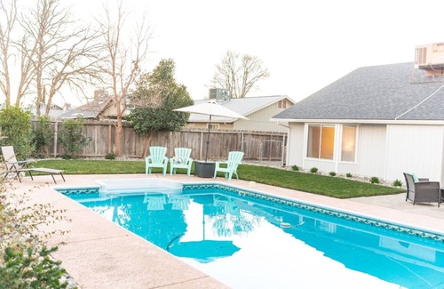 Columbia House | Family-Friendly East Redding Home Near Lassen National Park