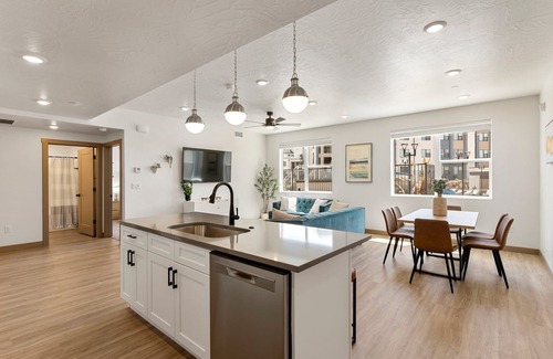 St. George Condo | Poolside at Terra: Lazy River + Hot Tub
