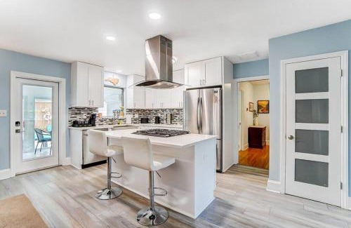 Ashbrook - Clawson Village House | Relaxing Poolside Bungalow with King Suite & Fire Pit