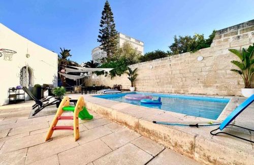 St. Andrew's Villa | Idyllic Sea View Villa with Pool and Pet-Friendly Perks