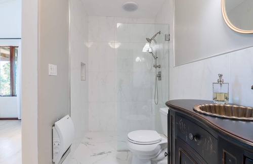 Morgan Hill House | Beautiful Poolside Suite with Private Rose Garden Oasis