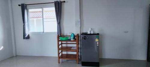 Tha Wang Pha House | Oceanfront Poonsap Homestay with Pool & 9.7/10 Rating