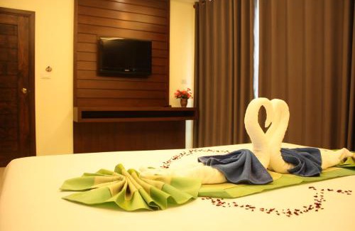 Ao Nang Resort | Tranquil Poonsiri Resort Aonang with Oceanfront Views