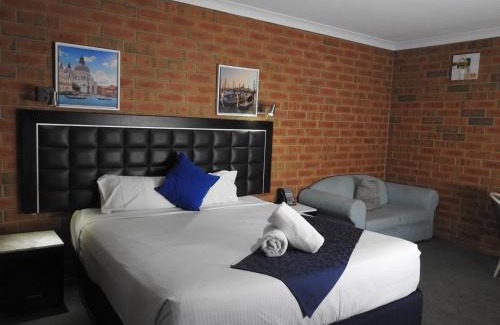 Pooraka Hotel | Discover Pooraka Motor Inn: Family-Friendly Comfort Awaits