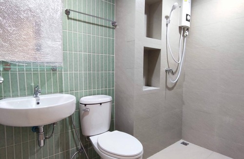 Rong Muang Condo | Budget-Friendly POP Heritage BKK Siam - Family Friendly Stay