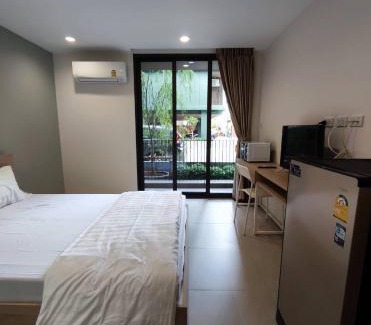 Rong Muang Apartment | Guest Rated 9/10 at POP Heritage Residence with Accessibility