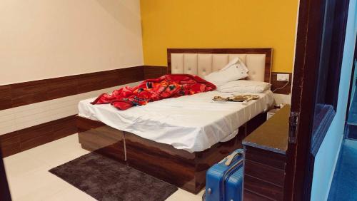Kosi Hotel | Pet-Friendly Getaway at POP Hotel Brijwasi Inn - 10/10 Rated