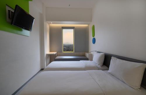 Bandung Hotel | Budget-Friendly Stay at POP! Hotel Festival Citylink