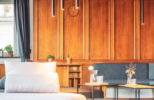 Niederdorf Hotel | Discover Pop Up Hotel Krone Zürich: Spa & Family Friendly