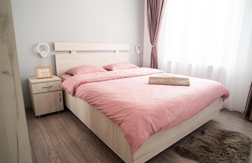 Hunedoara Apartment | Family-Friendly Escape at Popasul Dacului Călător - Rated 9.8