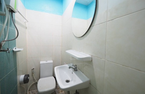 Ao Nang House | Popeye Guesthouse: Budget-Friendly with Breakfast Included