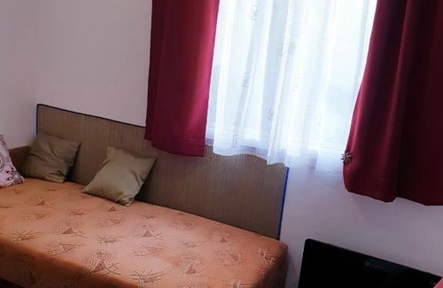 Zsorifurdo House | Pet-Friendly Stay at Popeye Vendégház - Rated 9/10!