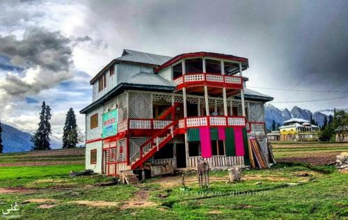 Arang Kel House | Family-Friendly Stays at Popeyes Guest House Await You
