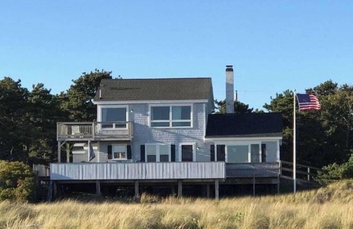 Phippsburg House | Oceanfront Cottage at Popham Beach: Pet Friendly & Family Ready