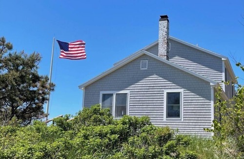 Phippsburg House | Oceanfront Cottage at Popham Beach: Pet Friendly & Family Ready