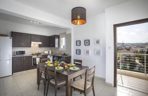 Pernera Apartment | Guest Rated Poppy 209: Family-Friendly Getaway in Protaras
