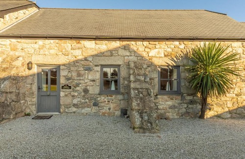 Carbis Bay House | Guest Rated 10/10: Poppy Cottage at Gonwin Manor