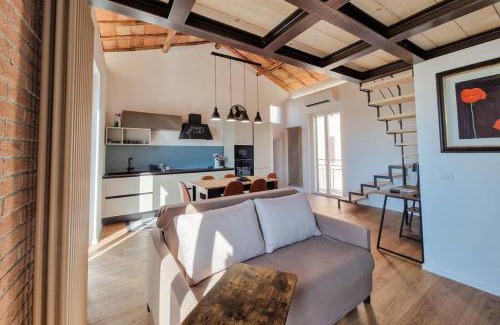Grottaferrata Apartment | Family-Friendly Poppy Loft - Guest Rated 9.8/10