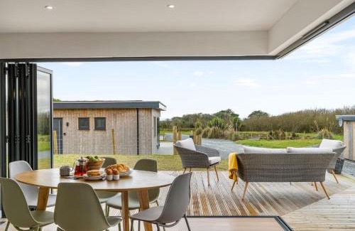 Tresowes House | Discover Pet-Friendly Comfort at Poppyfields Hotel