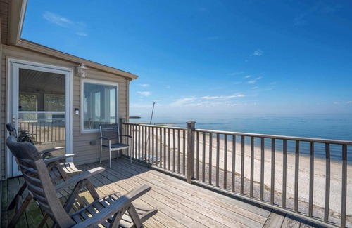 Wading River House | Experience Poppys Private Beach Paradise in Wading River