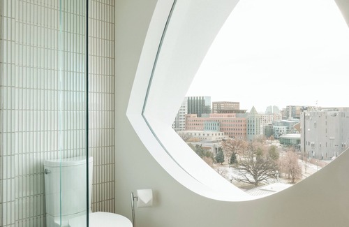 Downtown Denver Hotel | Discover Populus: Family-Friendly Hotel with Spa & Dining
