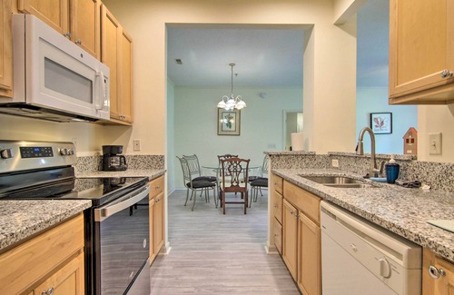 Villages of Five Points Condo | Relaxing Lewes Condo with Oceanfront Pool and Spa