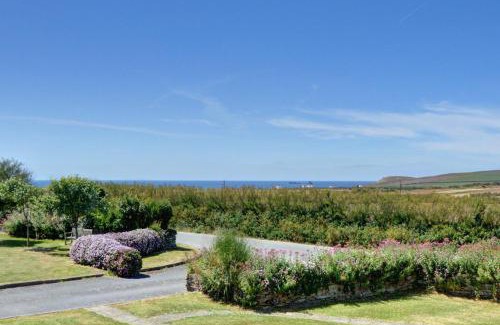 Harlyn House | Discover Porghelly Cottage: Family and Pet-Friendly Retreat