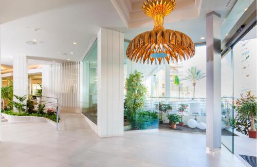 Benidorm Hotel | Relax at Port Benidorm Hotel & Spa - 4-Star Oceanfront Retreat