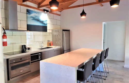 Port Campbell Apartment | Discover Port Central No 4 - Wheelchair Accessible Retreat