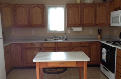 Jeddo Cottage | Memorable Family Getaways at Port Huron/Lexington Lake