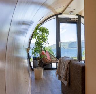Calgary House | Pet-Friendly Stay at Pod 5 Loch Beg - Rated 8/10 by Guests