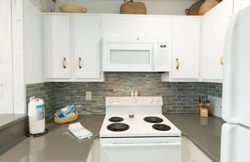 Isle of Palms Condo | Top Floor Oceanview at Port O' Call E303 - Guest Rated 9.8