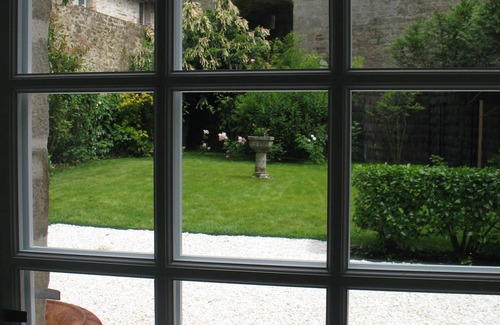 Vannes House | Explore Port of Vannes: Oceanfront Escape with Spa & Hot Tub
