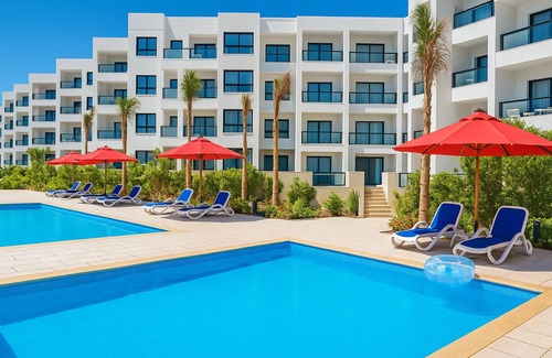 Al-Manasrah Ski Chalet | Explore Port Said: Family-Friendly Hotel with Pool Access