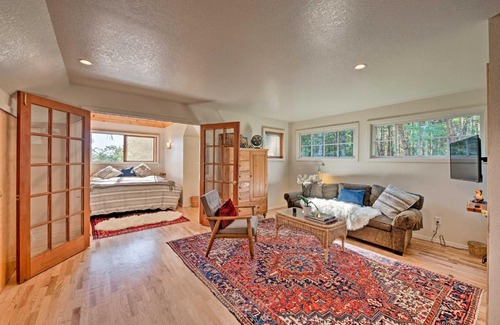 Adelma Beach House | Guest Rated 10/10: Port Townsend Cottage by Wineries