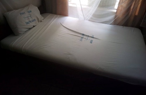 Tangana House | Discover Port View Guest House: Family-Friendly Getaway