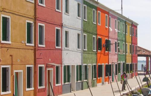 Lido di Jesolo Apartment | Porta Di Valle 2: Pet-Friendly Retreat with Pool & Perfect Rating