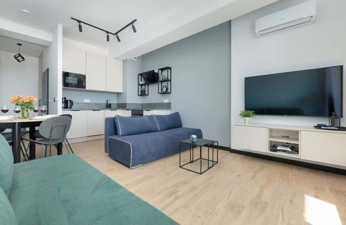 Dziwnowek Apartment | Cozy Studio Porta Mare 283 with Balcony, Steps to Beach
