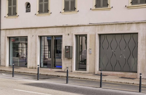 Verona City Centre Apartment | Elegant Porta Palio Apartment with Family-Friendly Amenities