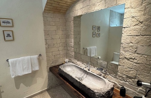 Santeagueda Hotel | Discover La Bella Toscana Calpanerías: Spa & Breakfast Included