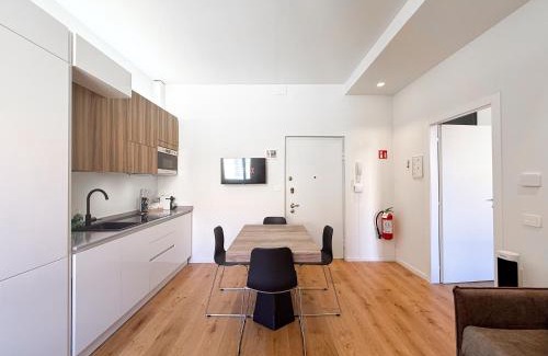 Porta Romana Apartment | Porta Romana, Tram Stop in front of the house , fast Wi-Fi