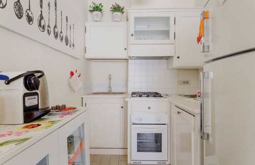 Lazzaretto Apartment | Guest Rated 10/10 at Porta Venezia & Giardini Montanelli Flat